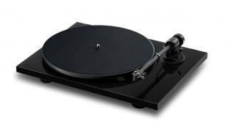 Pro-Ject E1.2 mit Pick it MM E Tonabnehmer