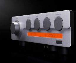Quad 3 Stereo Vollverstärker