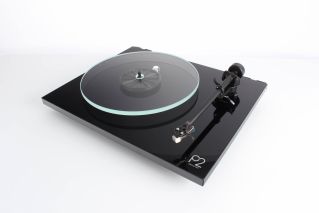 Rega Planar 2 incl.Rega Carbon Tonabnehmer