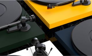 Pro-Ject Colourful Audio System